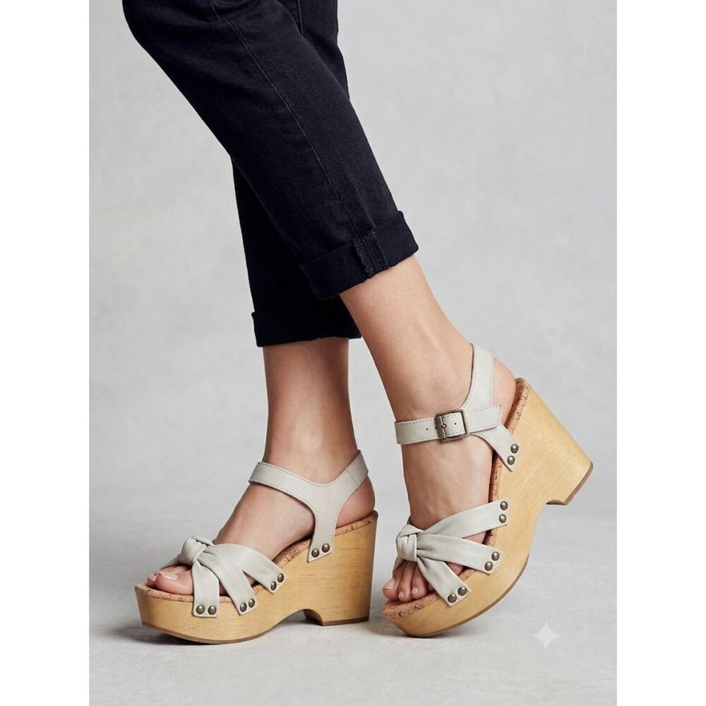 Korks Wedge Wood Clog Sandals 7 Chunky Retro Boho Platform Vacation Cream Dawson